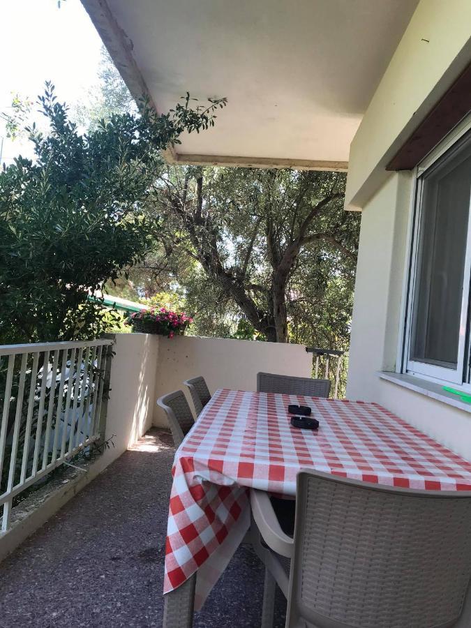 Stefani Apartment With A Sea View Terrace! Nea Moudania Buitenkant foto